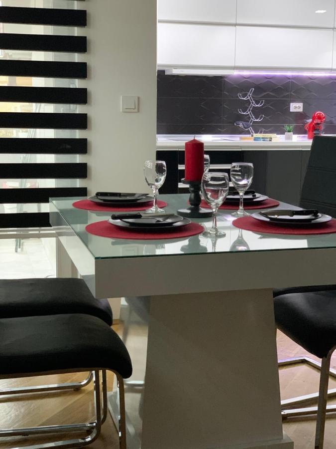 Luxury Suites Markov 비톨라 외부 사진