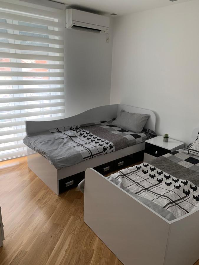 Luxury Suites Markov 비톨라 외부 사진